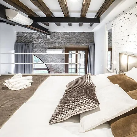 Industrial Loft R&r * Venice