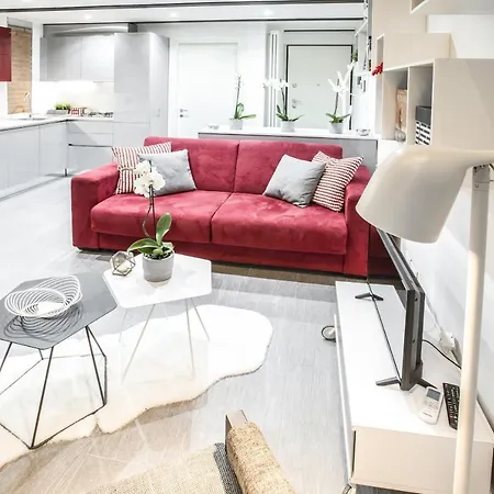 Industrial Loft R&r Apartment Venice