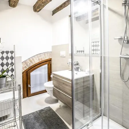Industrial Loft R&r * Venecia